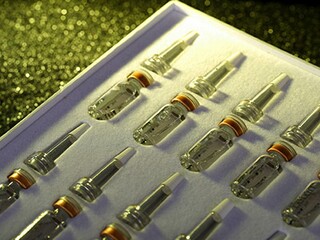 形容女生的成语（形容女生的成语霸气）