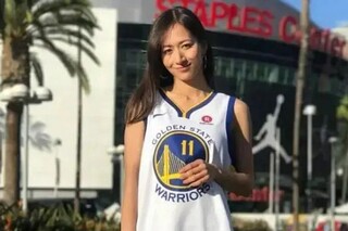 秋天的第一杯奶茶文案（最好喝的奶茶）